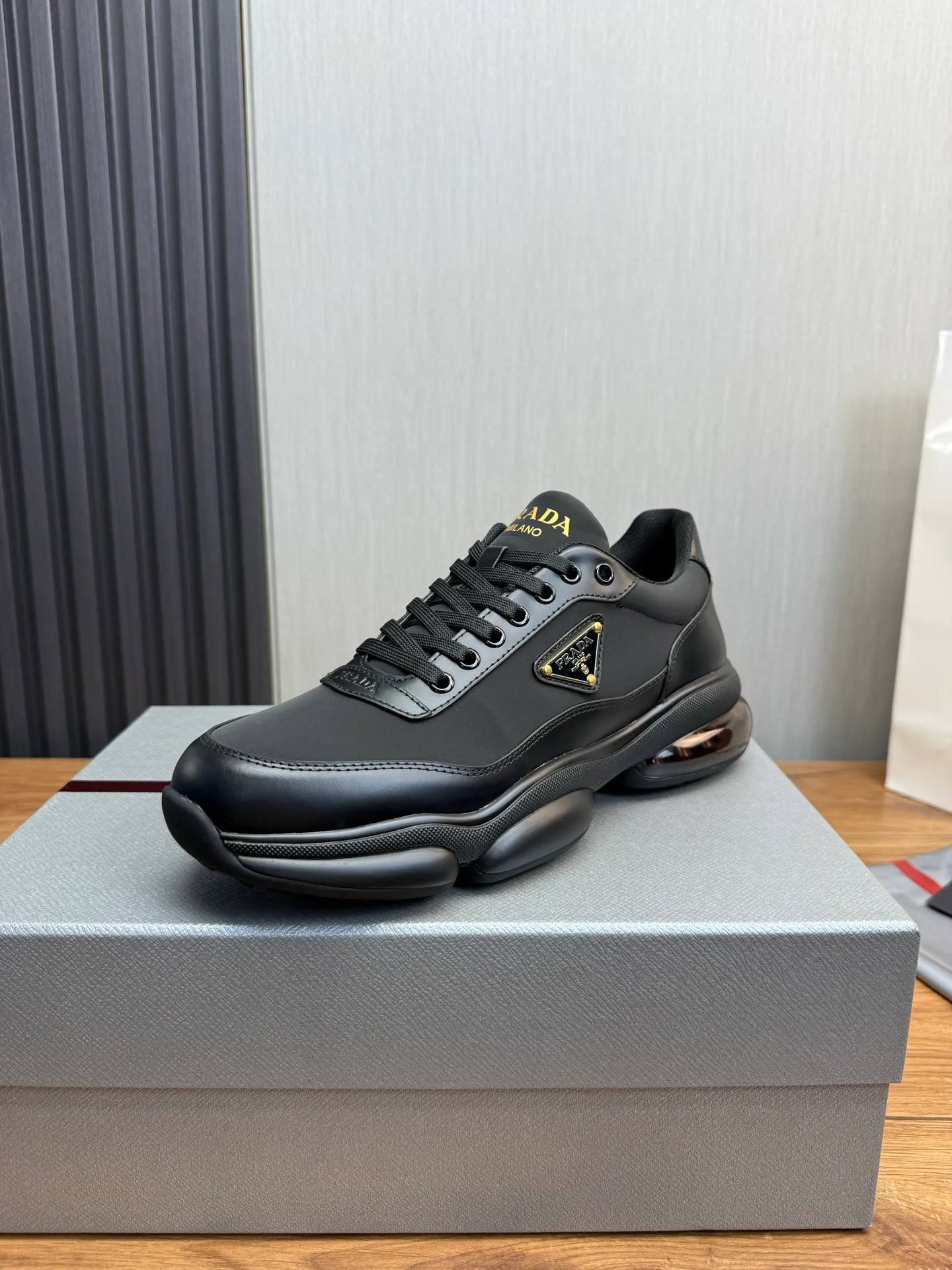 Men's shoes 💰660💰 [PRADA] Men's shoes are popular in the counter, official website is synchronized, 1 high-quality shipment ✔️Original cowhide upper + cowhide lining, 1🆚1 replica, original sole, 38-45 (45 customized, non-refundable)